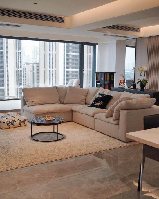 CREATIVE WAYS TO UPGRADE YOUR LIVING ROOM ON BUDGET
