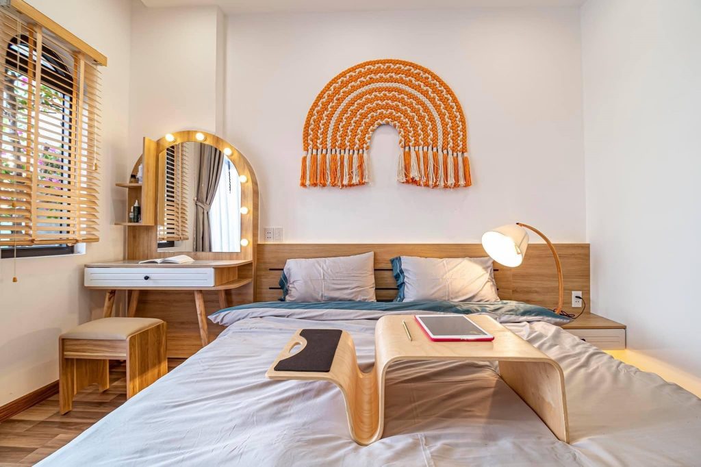 10 Essential Decor Elements to Master Modern Minimalist Interior Design