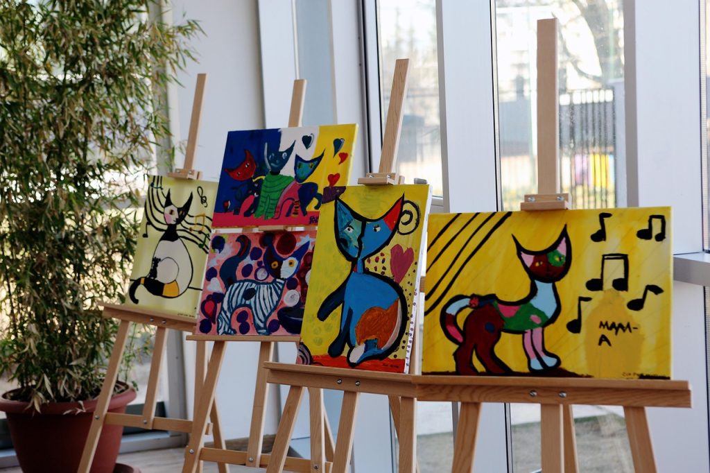 DIY Wall Art Ideas for a Gallery Wall