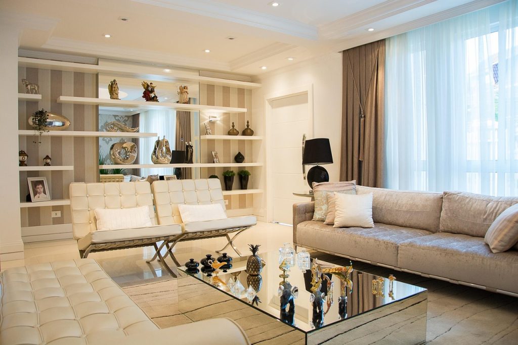 Neutral Home Decor: Timeless & Trendy Pieces to Invest In